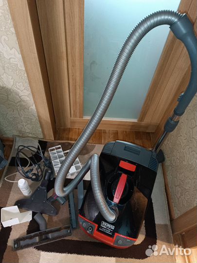 Моющий пылесос thomas