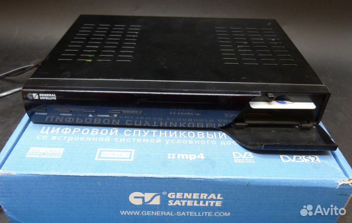 Спутниковый ресивер GS 8300N
