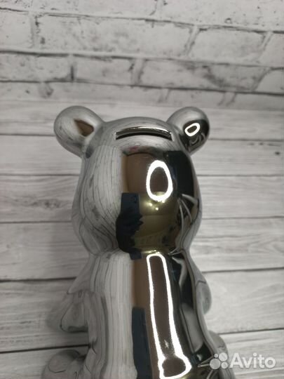 Копилка статуэтка конфетница медведь bearbrick