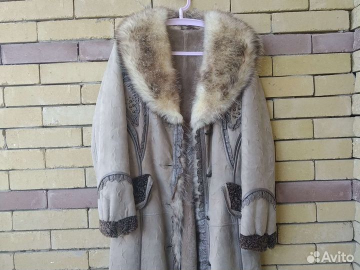 Шуба, дублёнка, пальто кожаное из овечьей шерсти