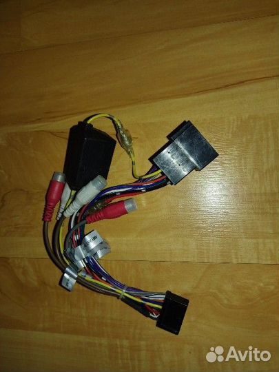 Шлейф для магнитолы