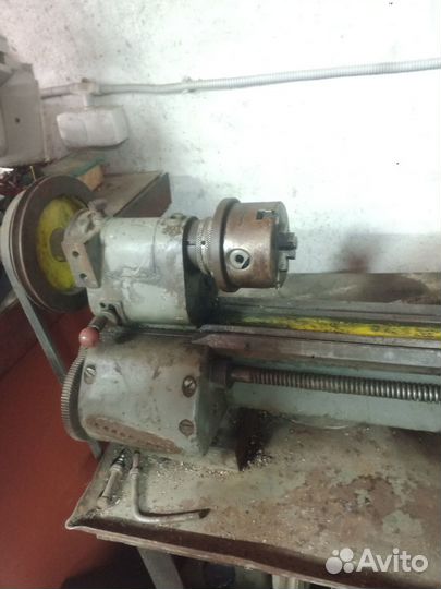 Продам настольный токарный станок по металлу