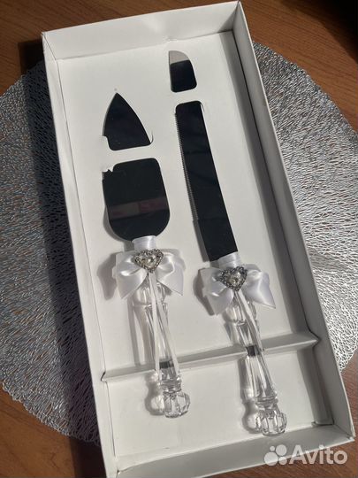 Нож и лопатка для торта