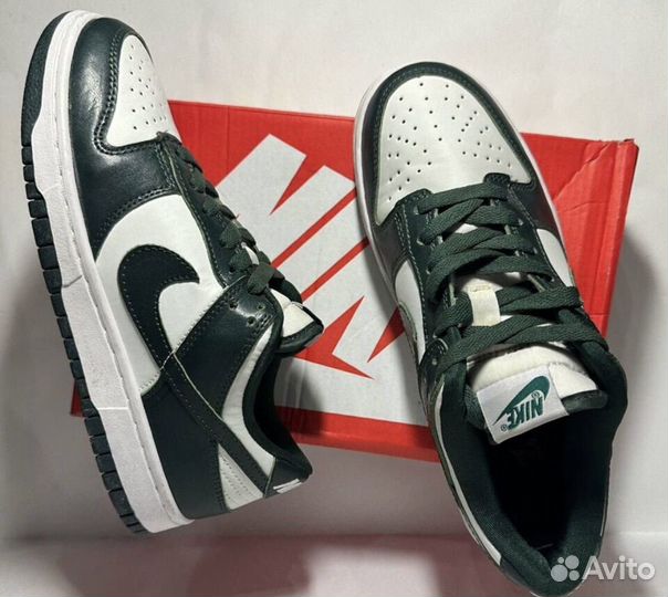 Кроссовки nike SB Dunk кожа новые