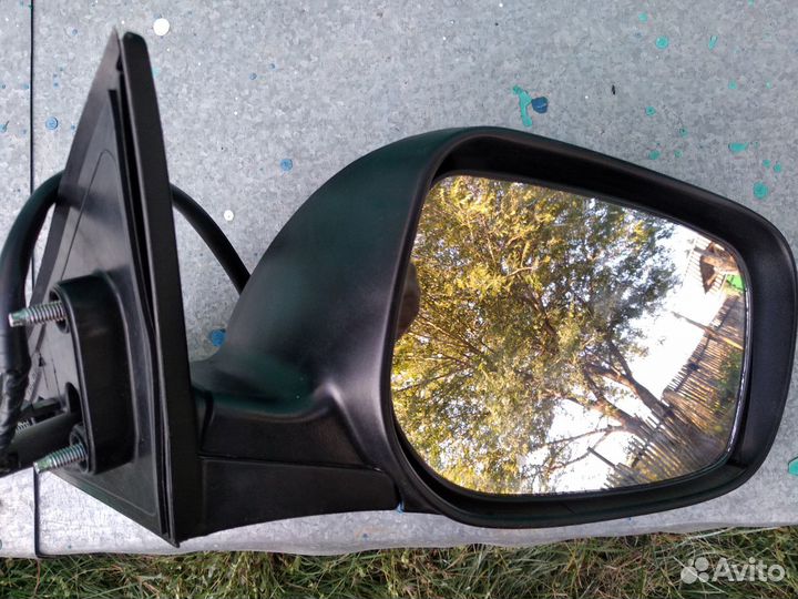 Зеркало Тойота Камри 40