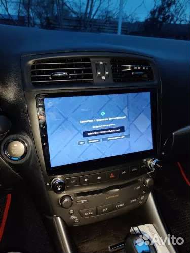 Lexus IS250 Android штатная магнитола teyes