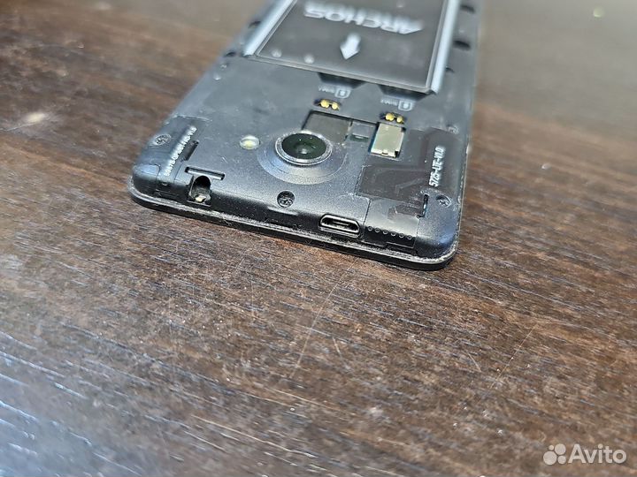 Archos 45b Helium 4G, 4 ГБ