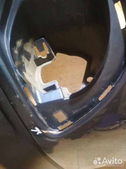 Бампер передний Toyota