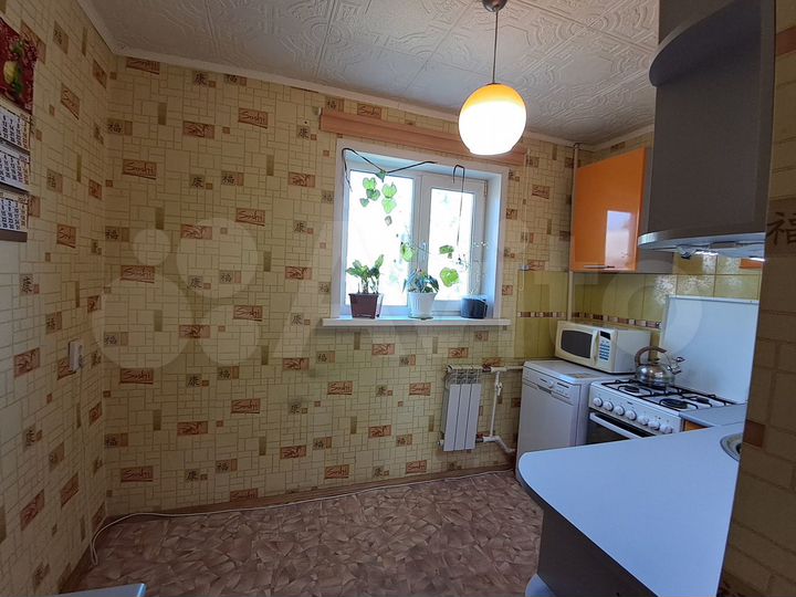 3-к. квартира, 56 м², 5/5 эт.