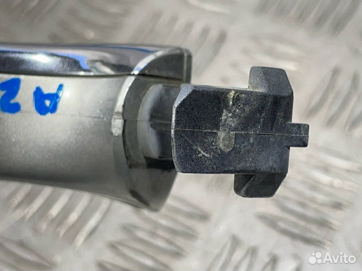 Б/У Ручка двери наружная правая передзад#003