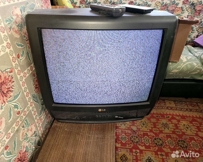 Телевизор бу LG