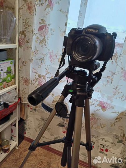 Фотоаппарат fujifilm hs 20 exr, тринога