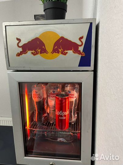 Барный холодильник Ред Булл