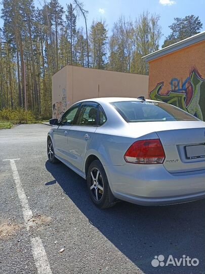 Volkswagen Polo 1.6 МТ, 2013, 96 000 км