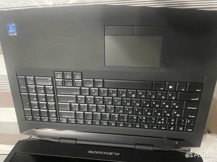 Игровой ноутбук 17.3 Alienware