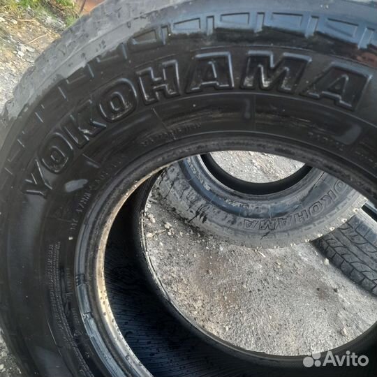 Yokohama 104ZR 275/70 R16