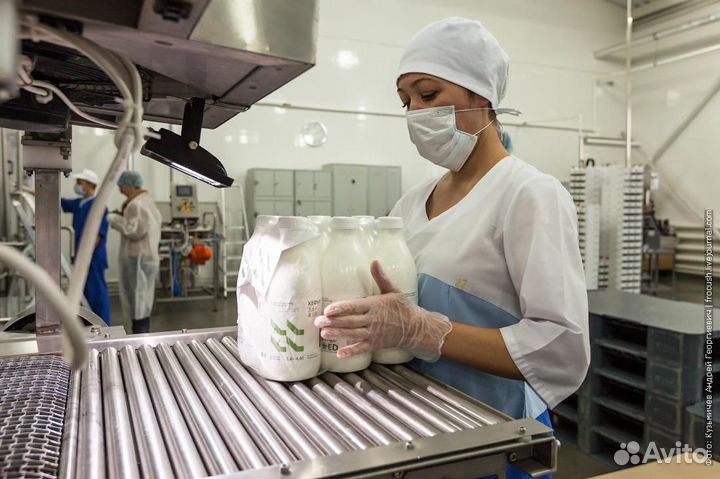 Упаковка молока (оплата после смены)