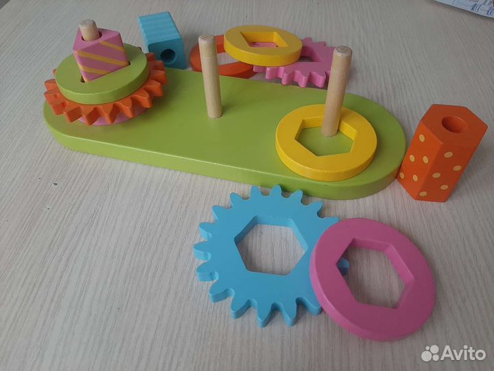 Деревянный сортер шестеренки