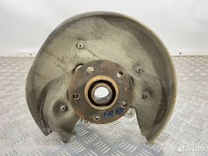 Кулак поворотный задний правый Audi A6 C7 CYP 2017