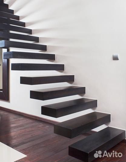 Парящая лестница