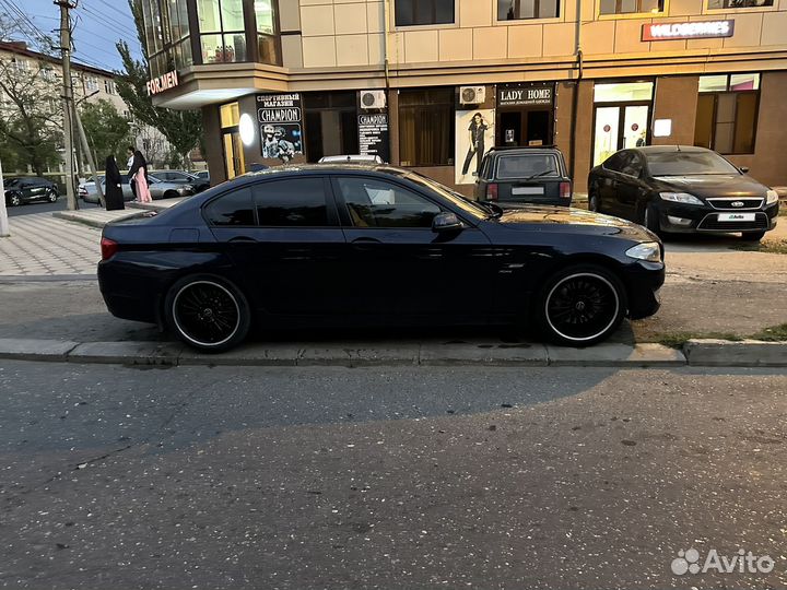 BMW 5 серия, 2011