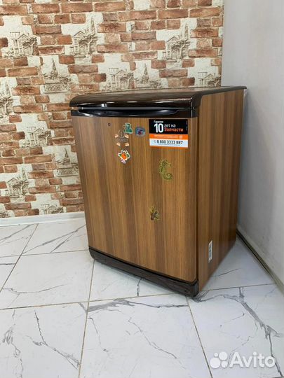 Холодильник бу Indesit маленький