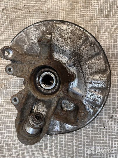 Кулак задний в сборе Мерседес 292 166