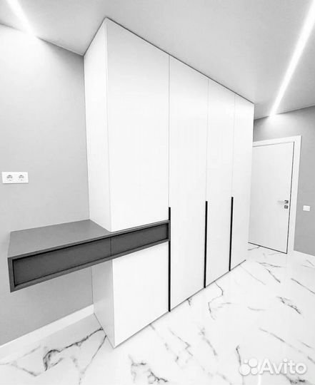 Встроенный шкаф