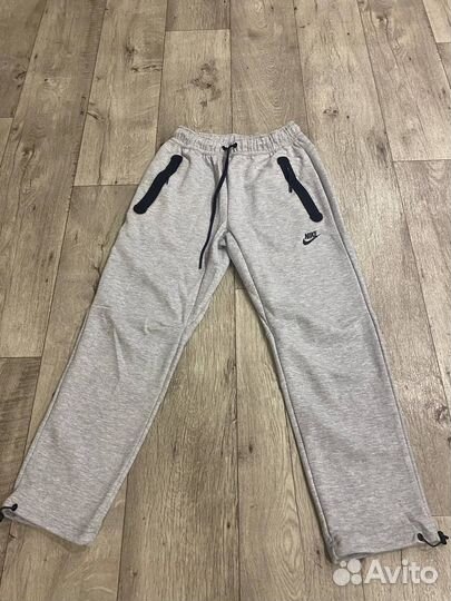 Спортивные штаны nike tech fleece