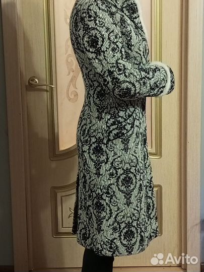 Пальто женское 42 размер