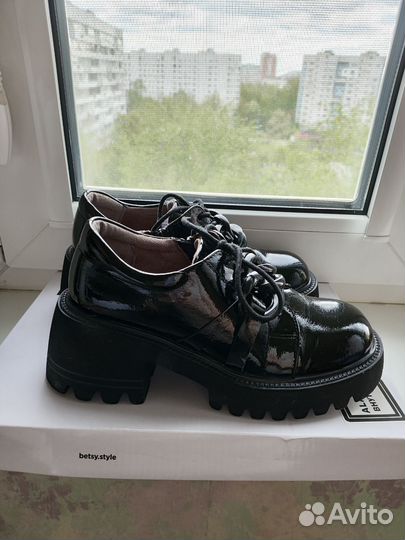 Ботинки полуботинки туфли детские 33 р