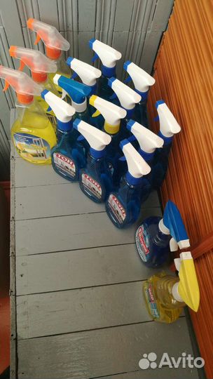 Средство для мытья стекол и санитарный гель для WC