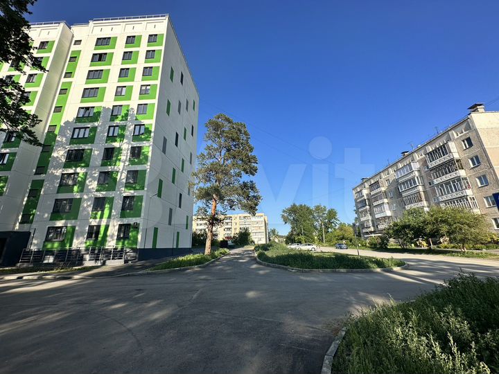 2-к. квартира, 65 м², 6/10 эт.