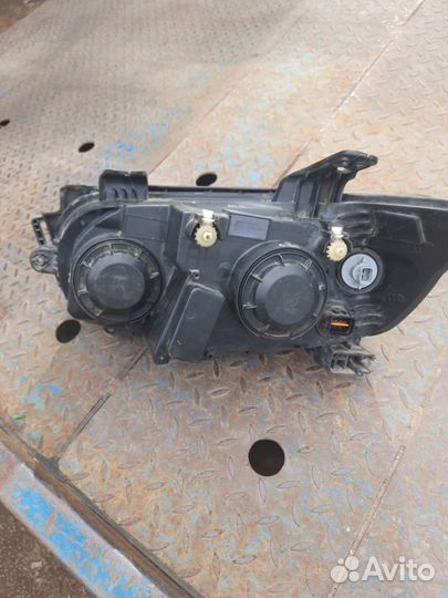 Фары на Шевроле aveo Т300