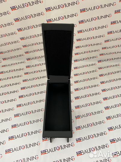 Бар (подлокотник) для LADA X-ray