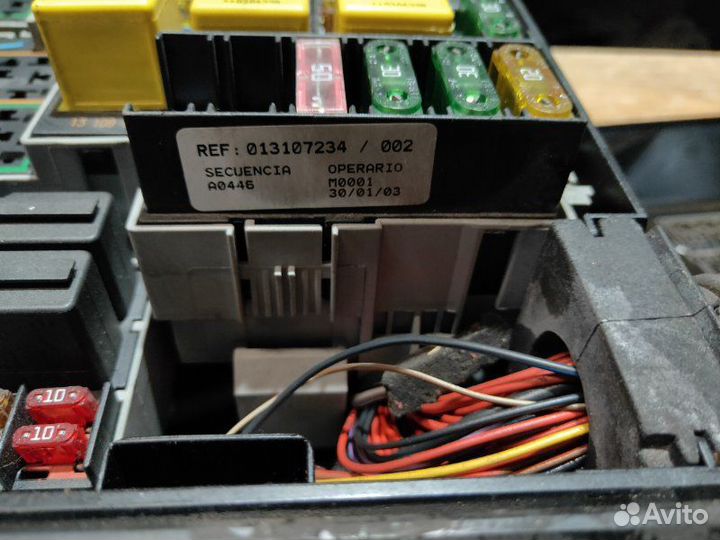 Блок предохранителей Opel Corsa C 2003