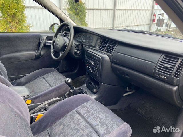 Opel Vectra 1.6 МТ, 1999, 235 600 км