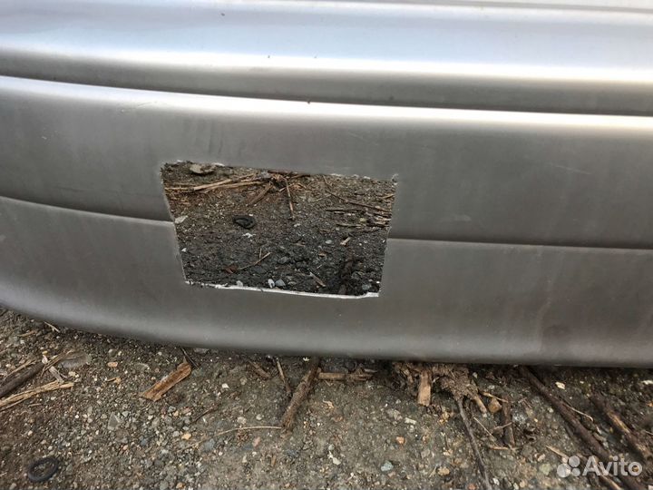 Бампер задний Daihatsu Gran Move 2000 г.в