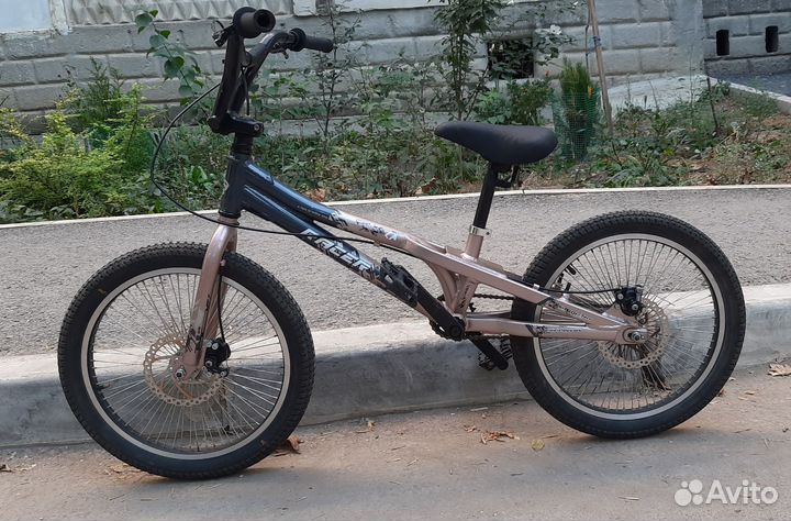 Велосипед BMX