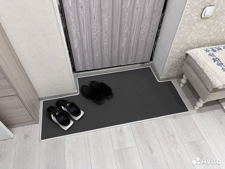 Коврик для прихожей
