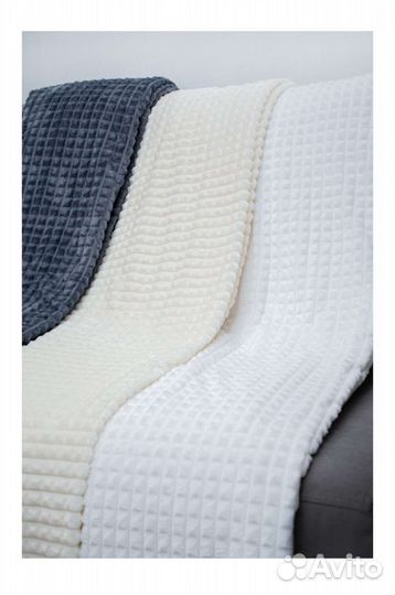 Пледы кубики 200*220 новые