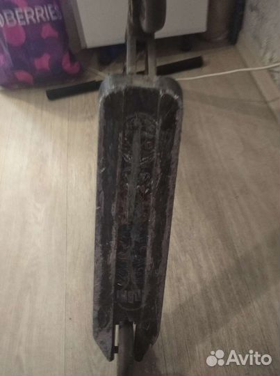 Самакат triad