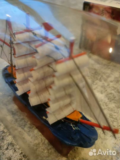 Модель парусника