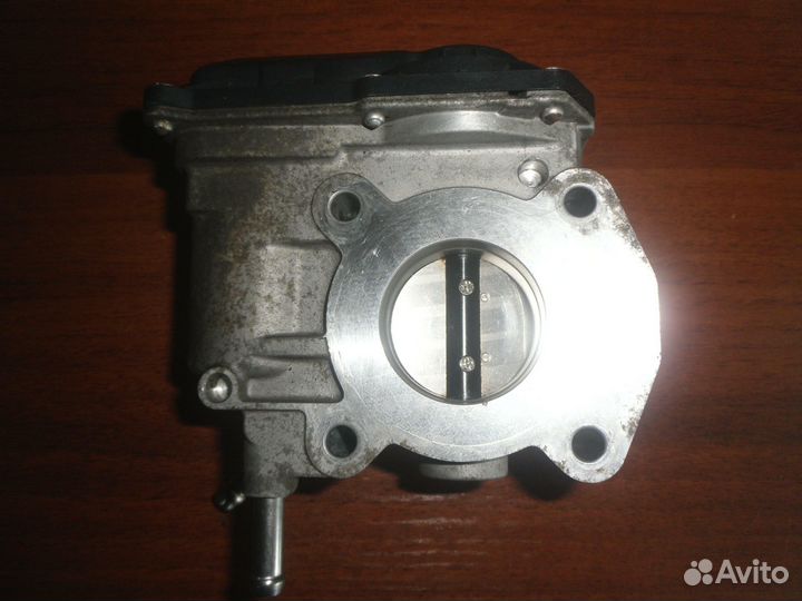 Дроссельная заслонка Toyota 1 KR-FE