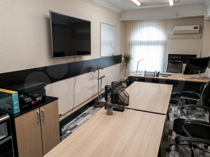 Офис на Камала с мебелью и техникой, 25 м²