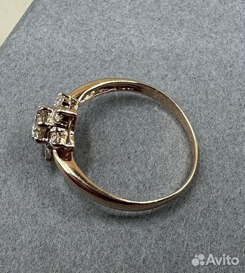 Золотое кольцо с бриллиантами 0,6 карат