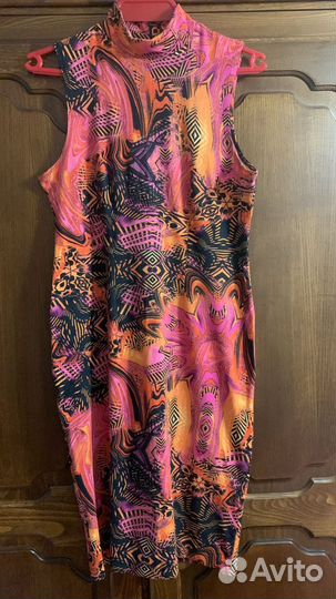 Платье женское