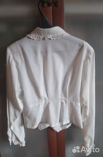 Белые рубашки