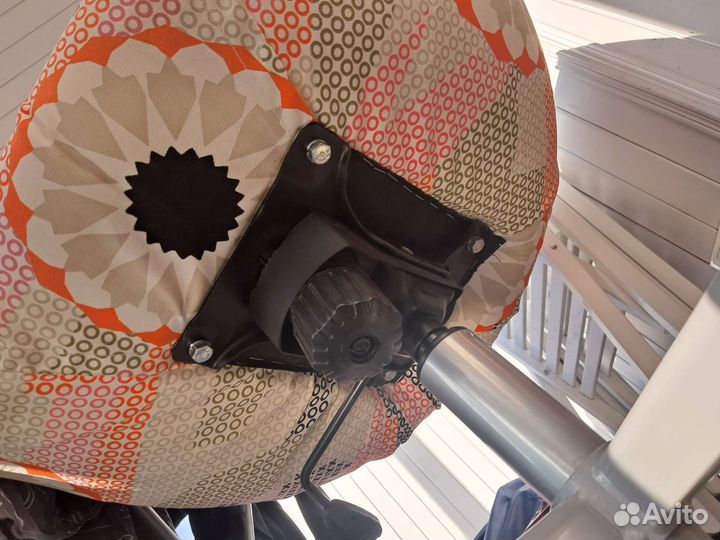 Ножка с газлифтом от кресла