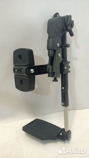 Регулируемые подножки в коленном суставе